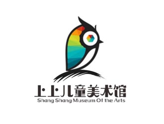 郭慶忠的線條行動物品牌logo－丄上兒童美術館logo設計