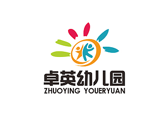 秦曉東的卓英幼兒園logo設計