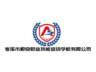 秦曉東的logo設計